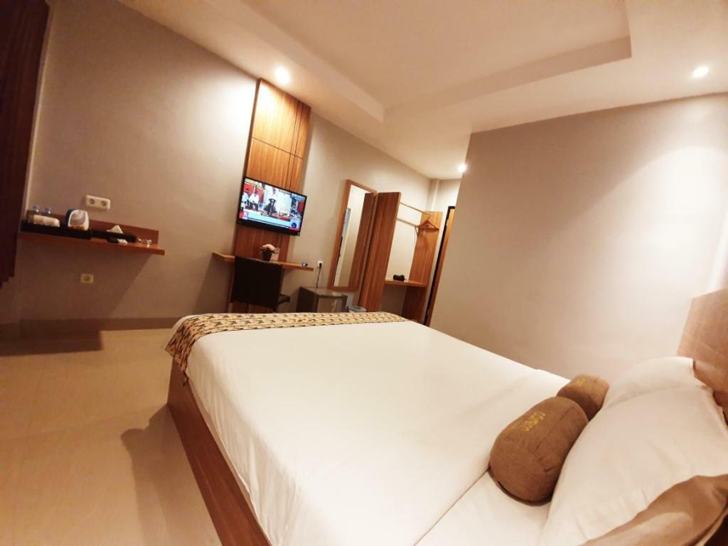 Careinn Merauke By Yolo Hospitality Bagian luar foto